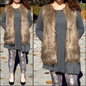 Boutique Jackets & Coats - A5️⃣🌟! Size XS only!! Tan Fur Vest! NEW! Boutique Jackets & Coats - A5️⃣🌟! Size XS only!! Tan Fur Vest! NEW!